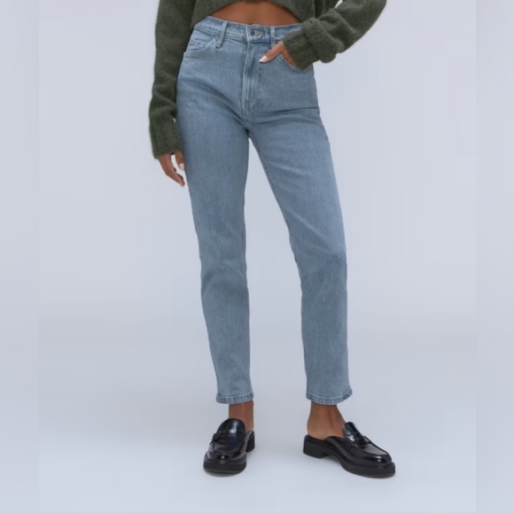 Everlane Denim - Everlane the cheeky jean light wash 25 crop zipper fly